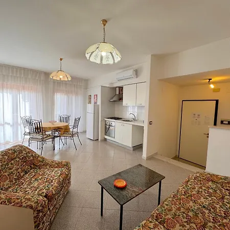 Magralu 2 Bed & Breakfast 3*