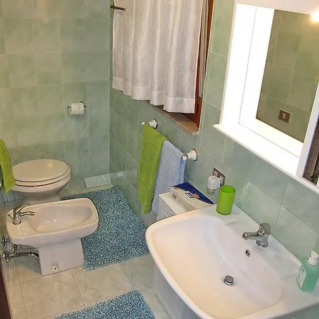 Magralu 2 Bed & Breakfast