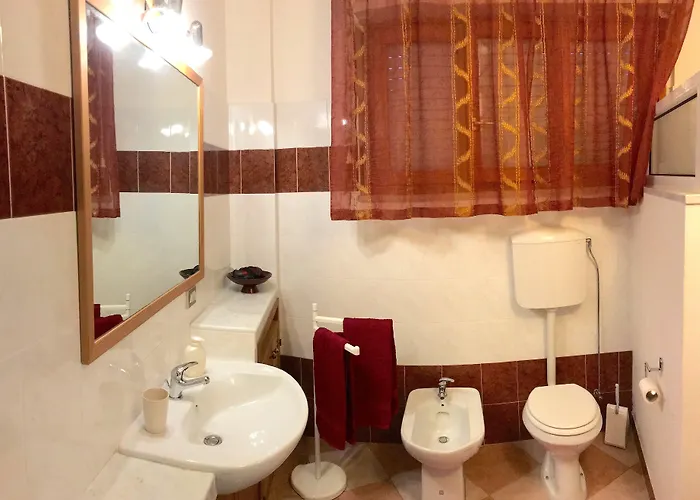 Magralu 2 Bed & Breakfast 3*