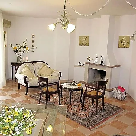 Magralu 2 Bed and breakfast 3*