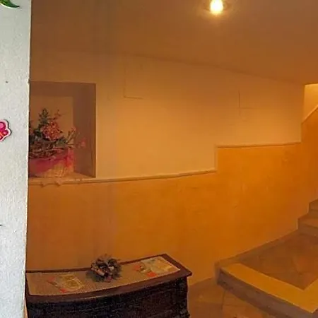 Magralu 2 Bed and breakfast 3*