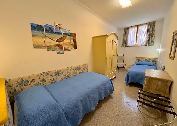 Magralu 2 3* Αλγκέρο