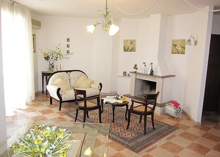 Magralu 2 Bed and Breakfast 3*