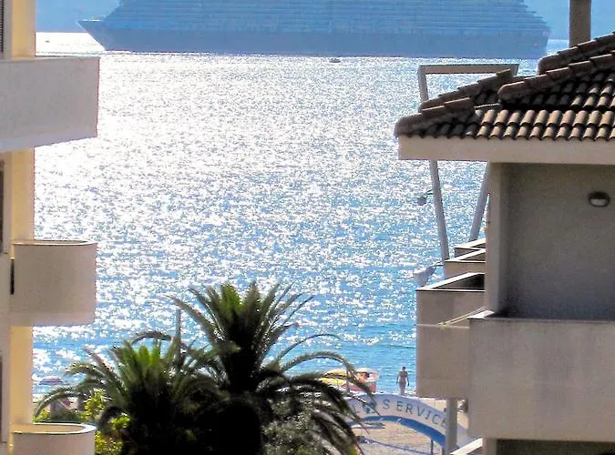 Magralu 2 3* Αλγκέρο