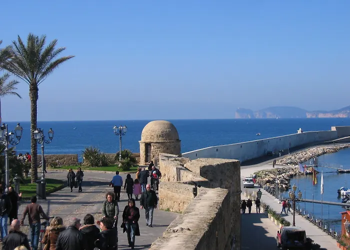 Magralu 2 Bed & Breakfast